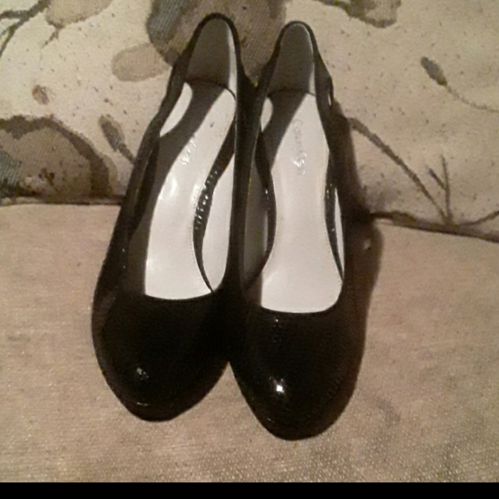 Calvin Klein heels - Picture 2 of 7